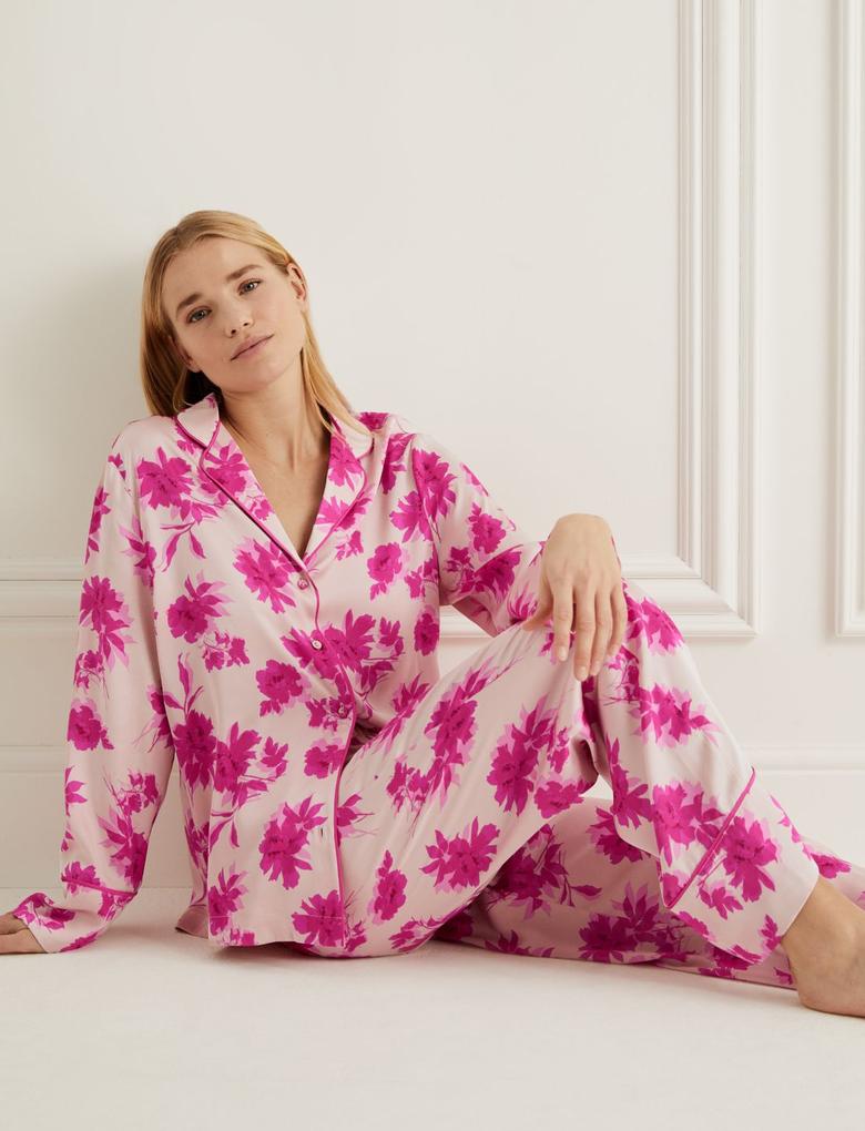 Kadın Pembe Çiçek Desenli Uzun Kollu Pijama Takımı