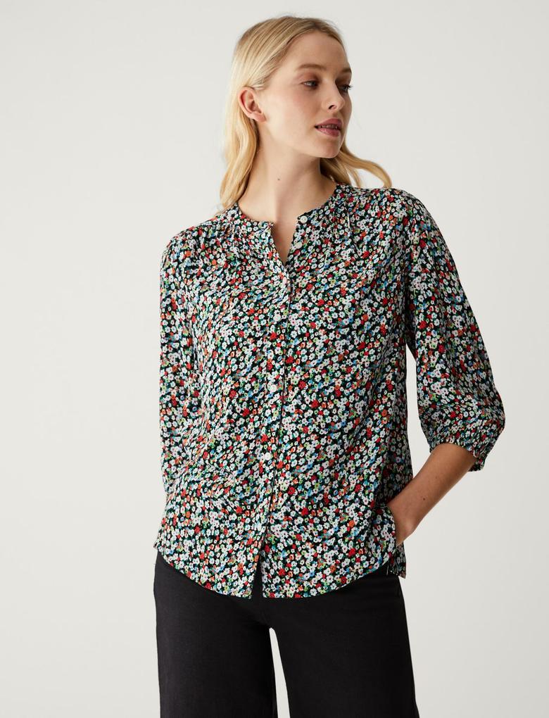 Kadın Lacivert Düğme Detaylı Desenli Bluz